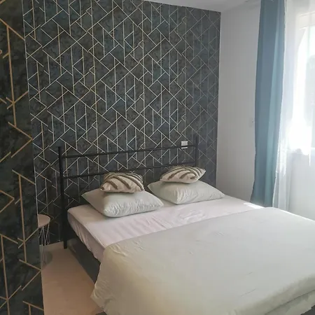 D'aqui, Cosy, Piscine, Jacuzzi * Beziers