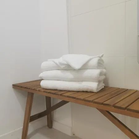 D'aqui, Cosy, Piscine, Jacuzzi * Beziers