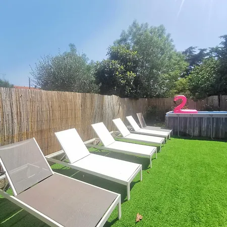 Villa D'aqui, Cosy, Piscine, Jacuzzi *